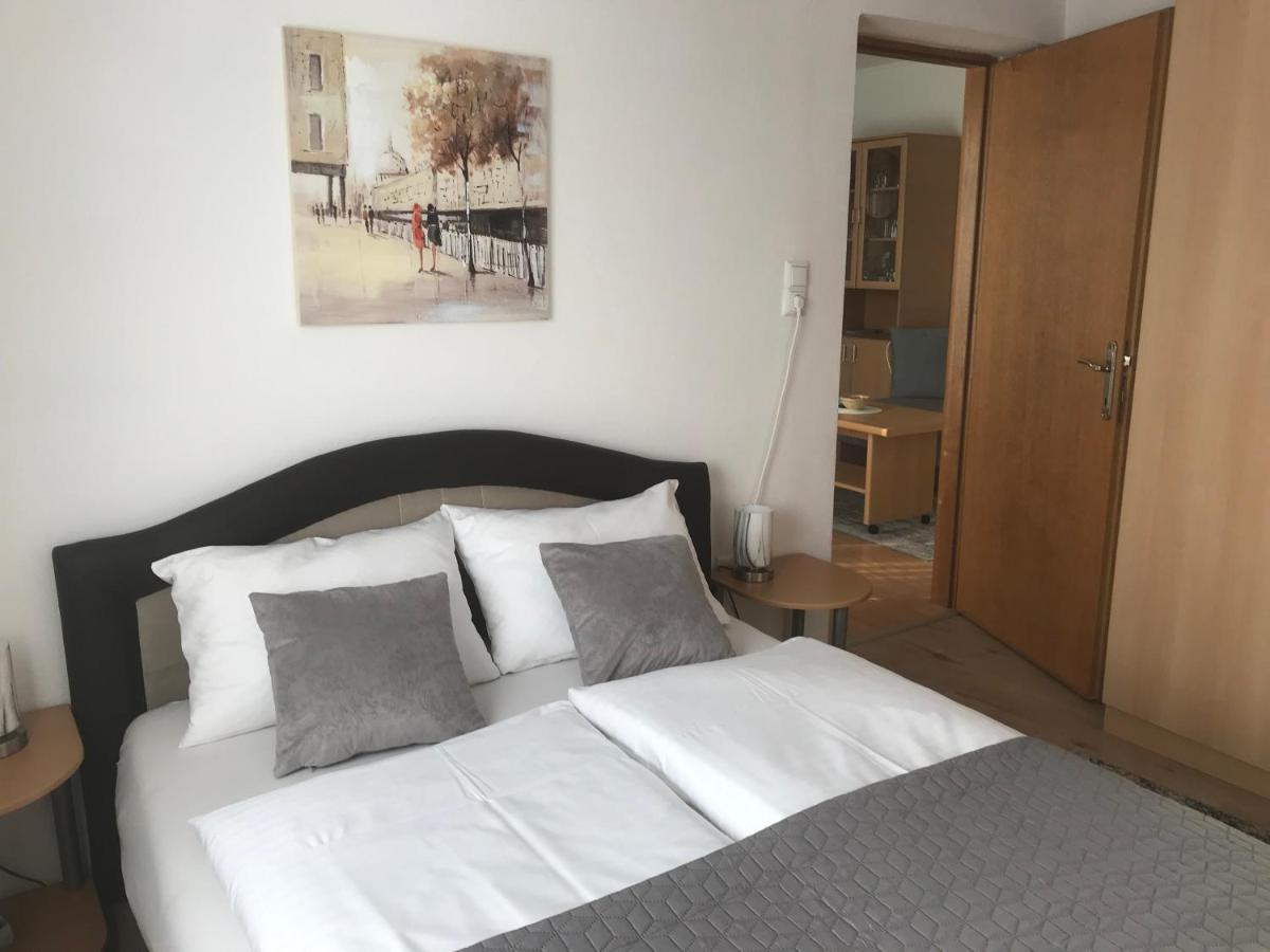Apartmani Kuzmanovic Stan Na Dan Doboj Exterior foto